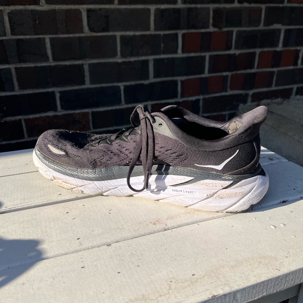 Hoka One One Black Clifton Running Shoes Women’s Size 8.5 - Picture 12 of 14